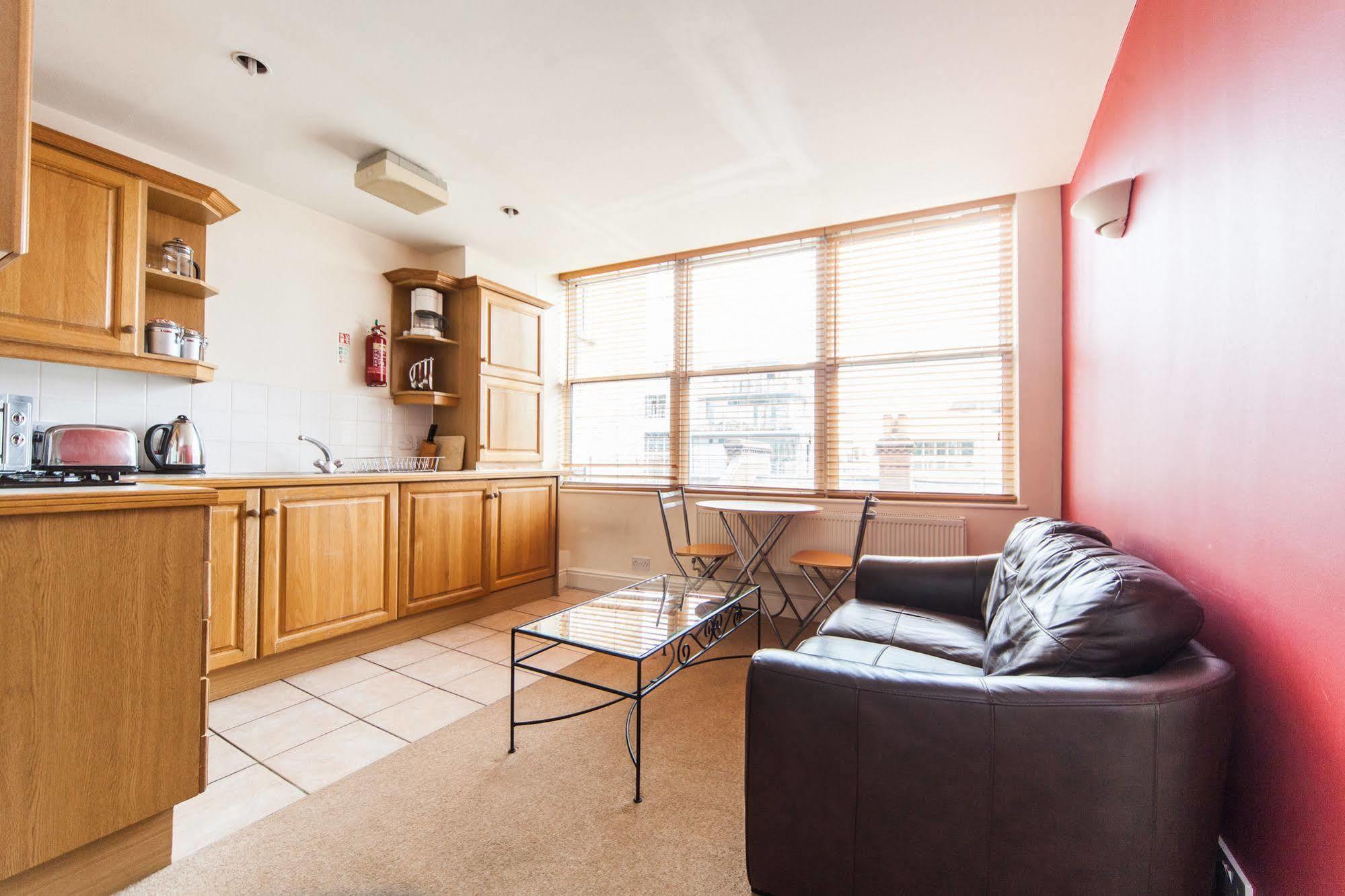 Park Lane City Apartments Лондон Экстерьер фото