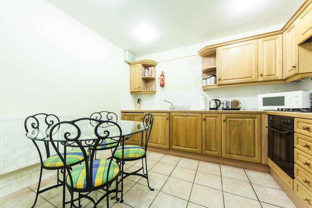 Park Lane City Apartments Лондон Экстерьер фото